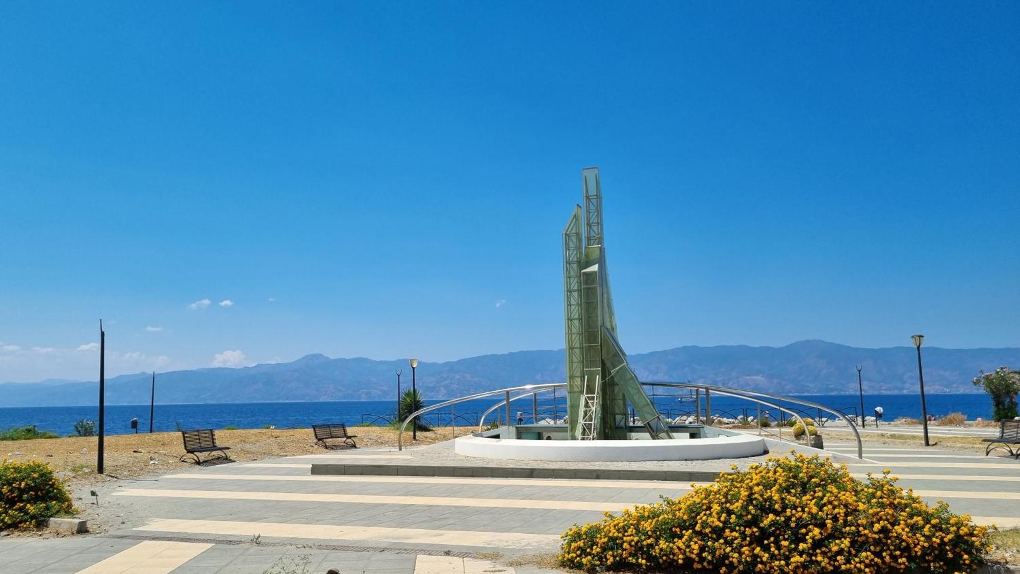 Appartamento La Casa Sul Viale Reggio Calabria Esterno foto